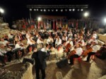 Tekfen Filarmoni Orkestrası Kapadokya'da Konser Verdi