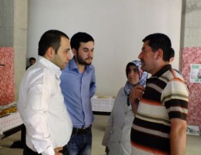 Ülkü Ocakları Eğitim ve Kültür Vakfı Kermes Düzenledi