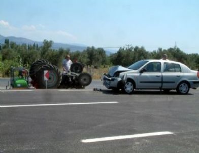 Burhaniye-Edremit Yolundaki Kaza Ucuz Atlatıldı