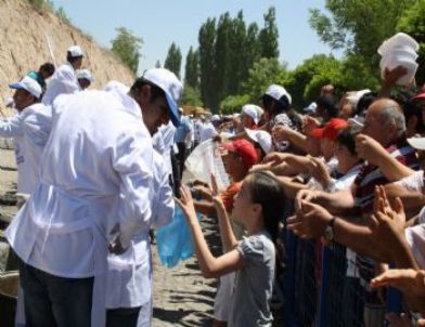 50 Bin Kişilik Pilav 1 Saatte Tükendi