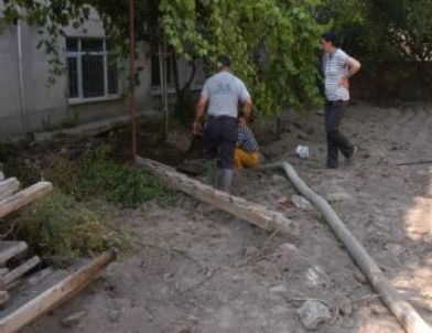 Kayıplara Karışan Emlak Zengini Çift Foseptik Çukurunda Arandı