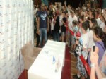 PASCAL NOUMA - Pascal Nouma Forum Trabzon’da Hayranlarına İmza Dağıttı
