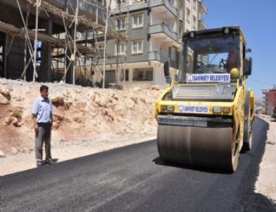 Yeditepe’de Asfalt Çalışmalarına Devam Ediyor