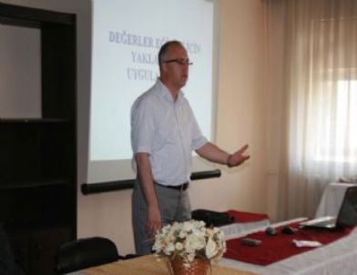 Çan İlçe Milli Eğitim'den Değerler Eğitimi Semineri