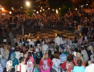 Kozan’da Aşıklar Şöleni