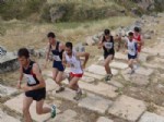 ÇEŞMINAZ - Pamukkale Dağ Koşusu Yapıldı