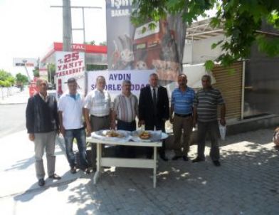 Direksiyon Başındakilerin Selameti İçin Aydın Şoförler Odası Lokma Döktürdü