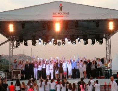 İnci Holding 30. Yılını Şenlik Havasında Kutladı