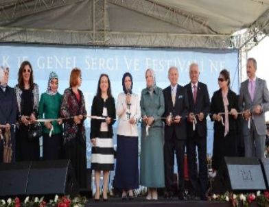 Emine Erdoğan ve Kadir Topbaş, İSMEK'in Sergisini Açtı