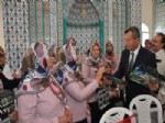 TAHIR ŞAHIN - Menemen'de Sona Eren Kur'an Kursu Sonrasında 21 Bayan Kursiyer İçin Hatim Töreni Düzenlendi