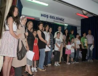 Mezitli’de 7-19 Yaş Aile Eğitimi Semineri