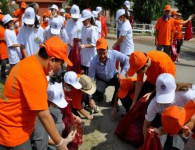 ‘Sokağı Temiz Tut’ Temizlik Kampanyası