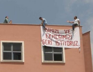 Tedaş'tan Atılan 2 İşçi İşmerkezinin Çatısından Atlamak İstedi