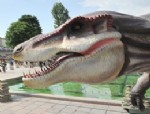 DINOZOR - Ankara'yı dev dinozorlar bastı