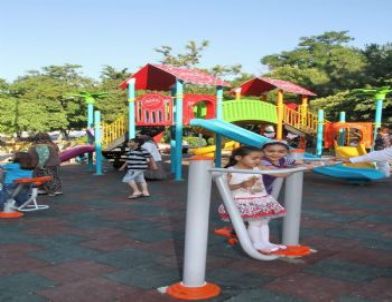 Oyun Oynayan Mutlu Nesiller Yetişecek