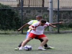 TANER GENÇ - Samsun’da Protokol ve Öğrencilerin Dostluk Maçı