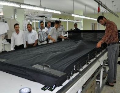 SGK Pirim Ödemelerinde Birinci Olan Tekstil Fabrikasına Tebrik Ziyareti