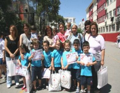 Antalya’da 393 Bin Öğrenci Karne Aldı