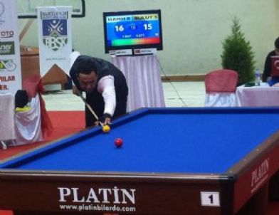 Türkiye Bilardo Şampiyonu Savaş Bulut, Düzce’nin Göğsünü Kabarttı
