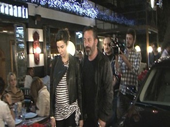 Cem Yılmaz'dan Gazetecilere Sert Tavırlar!