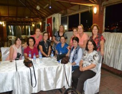 Anneler Derneğinden İftar Yemeği