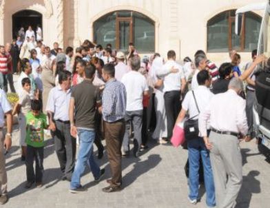 Umre Yolcuları Uğurlandı