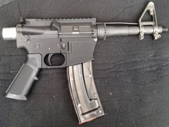 Yazıcısıyla Silah Üretti