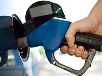 Benzinin Litre Fiyatı 9 Kuruş Artırıldı