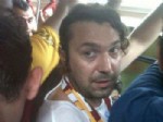 HALİL SEZAİ - Fanatik Halil’den Metroda İsyan