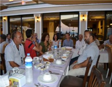 Milletvekili Daniş Muhtarlarla Bir Araya Geldi