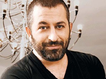 Cem'in Takipçilerinin Yarısı Sahte