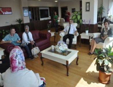 Düzce Otistik Çocuklar Eğitim Merkezi'nden Düzce Üniversitesi'ne Ziyaret