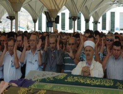 Hacettepeli Merve Tokel Son Yolculuğuna Uğurlandı