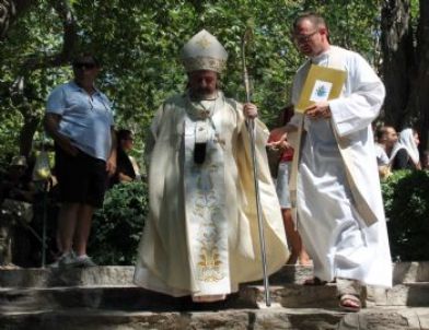 Hıristiyanlar Meryem Ananın Göğe Yükseliş Bayramını Kutladı
