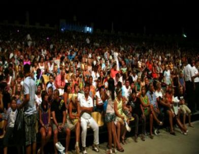 Sezondaki İlk ‘Troya’yı 5 Bin Kişi İzledi