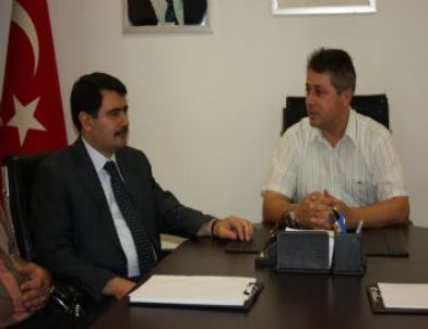 Vali Şahinden Deskkop’a Veda Ziyareti