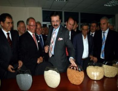 Tobb Başkanı Hisarcıklıoğlu Uşak'ta