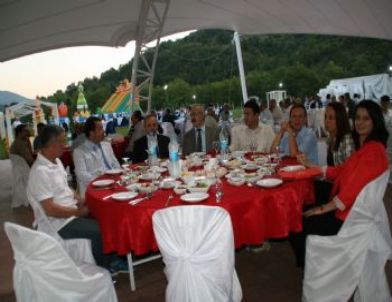 Devrek Kaymakamı Hüseyin Öner İftar Yemegi İle Veda Etti