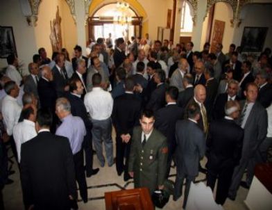 Vali Ali Kolat Sivas’a Veda Etti