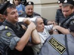 KASPAROV - Kasparov’a ‘Pussy Riot’ gözaltısı
