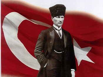 'Atatürk Selanik'te değil, Malatya'da doğdu'