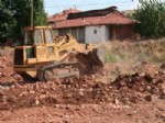 KARAHASANLı - Çankaya, Kırsal Mahallelerdeki Enkazı Kaldırmaya Başladı