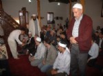 KUŞ BAKıŞı - Van’da Bayram Namazı