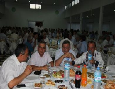 Çaycuma TSO İftar Yemeği Verdi