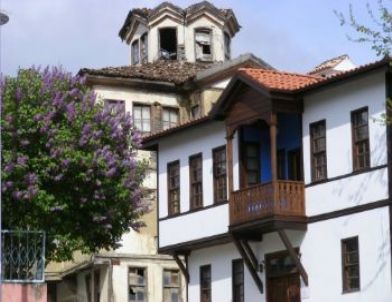 Mümkünlü’den Ev Almak İçin Sıraya Girdiler