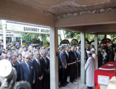 Gaziantep, Mehmet Can’ın cenaze töreninde tek yürek oldu.