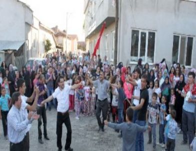 Maden Ocağının Kapatılmasını Davul Zunayla Kutlayıp, Çifte Bayram Yaptılar