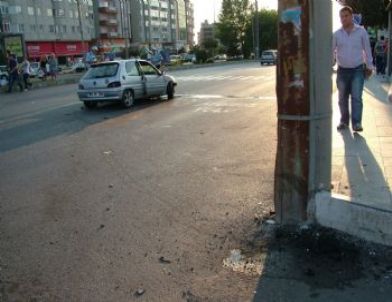 Çorlu'da Trafik Kazası 3 Yaralı