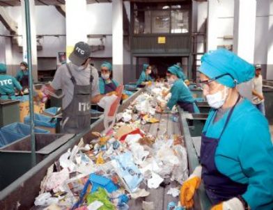 Mamak’ta Ambalaj Atıklar Ekonomiye Kazandırılıyor