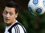 HAKAN ŞÜKÜR - Mesut Özil'ler Neden Kaçıyor